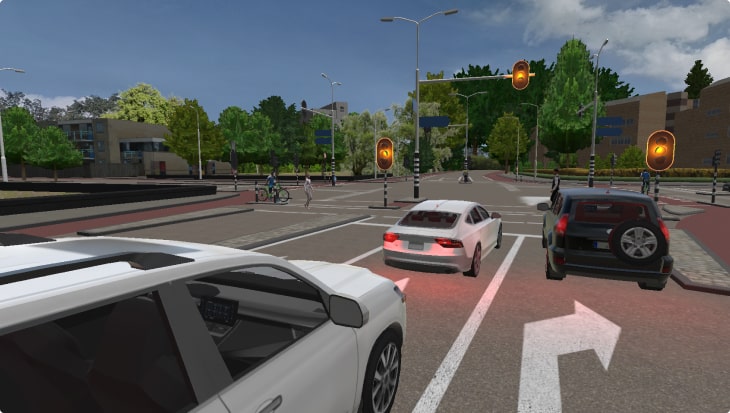 Scene uit de Virtuele Verkeersregelaar waar de gebruiker vanuit het perspectief van een automobilist kijkt naar de voorsorteerstroken en stoplichten